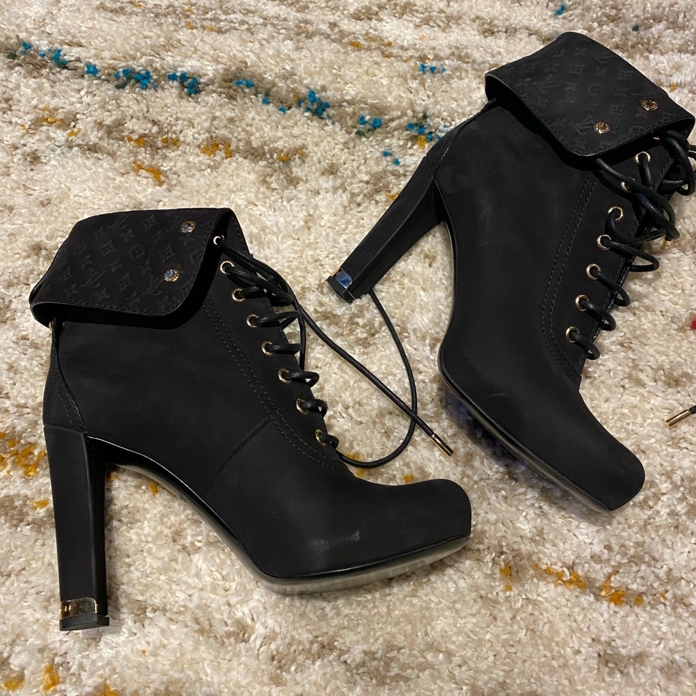 Louis Vuitton Starlet Booties - Picture 3 of 7